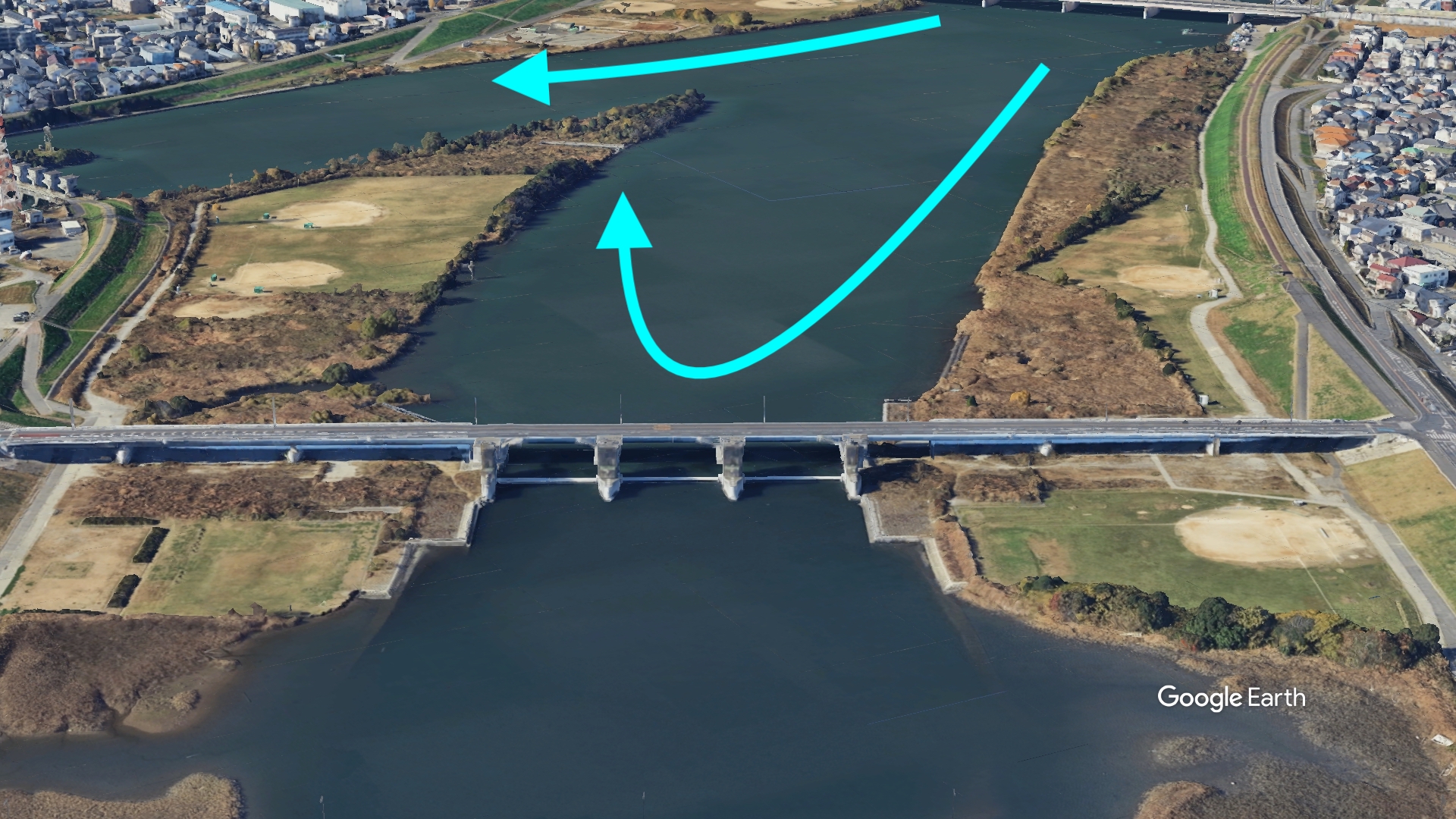 行徳可動堰と、江戸川放水路・旧江戸川の分かれ道（画像：Google Earth）